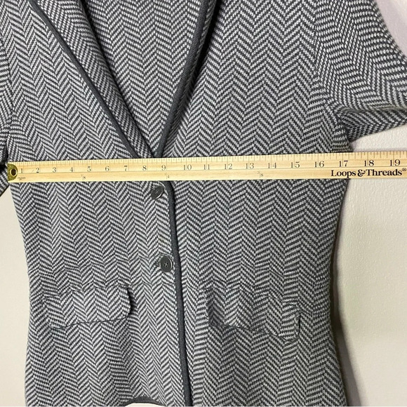 Talbots petite Merino Wool Sweater Blazer herringbone pattern small grey soft - Picture 6 of 9